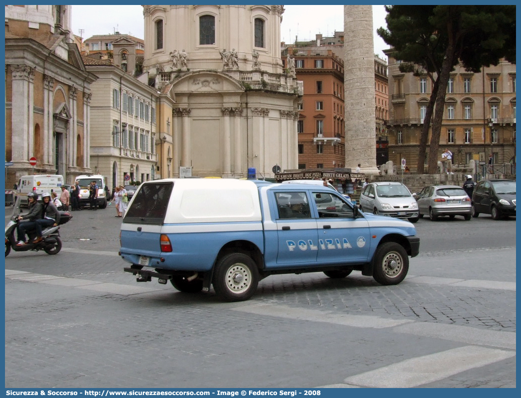 Polizia D6357
Polizia di Stato
Mitsubishi L200 III serie
Parole chiave: PS;P.S.;Polizia di Stato;Polizia;Mitsubishi;L200;D6357