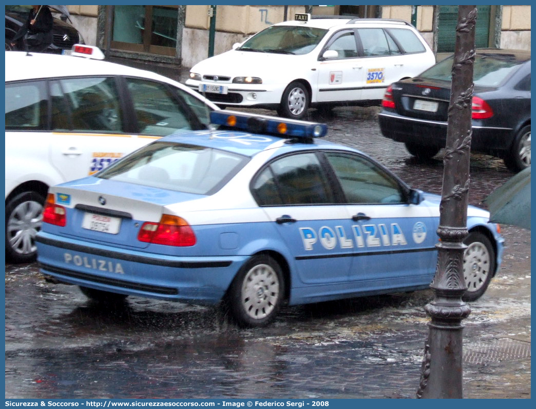 Polizia D9754
Polizia di Stato
Reparto Prevenzione Crimine
BMW Serie 3e46
Parole chiave: Polizia di Stato;Polizia;PS;Reparto Prevenzione Crimine;BMW;Serie 3e46;D9754