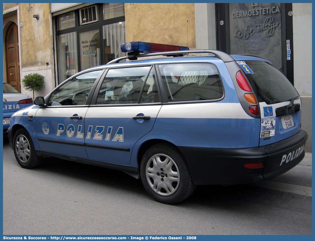 Polizia E1448
Polizia di Stato
Polizia Stradale
Fiat Marea Weekend
Parole chiave: Polizia di Stato;Polizia;PS;Polizia Stradale;Fiat;Marea Weekend;E1448