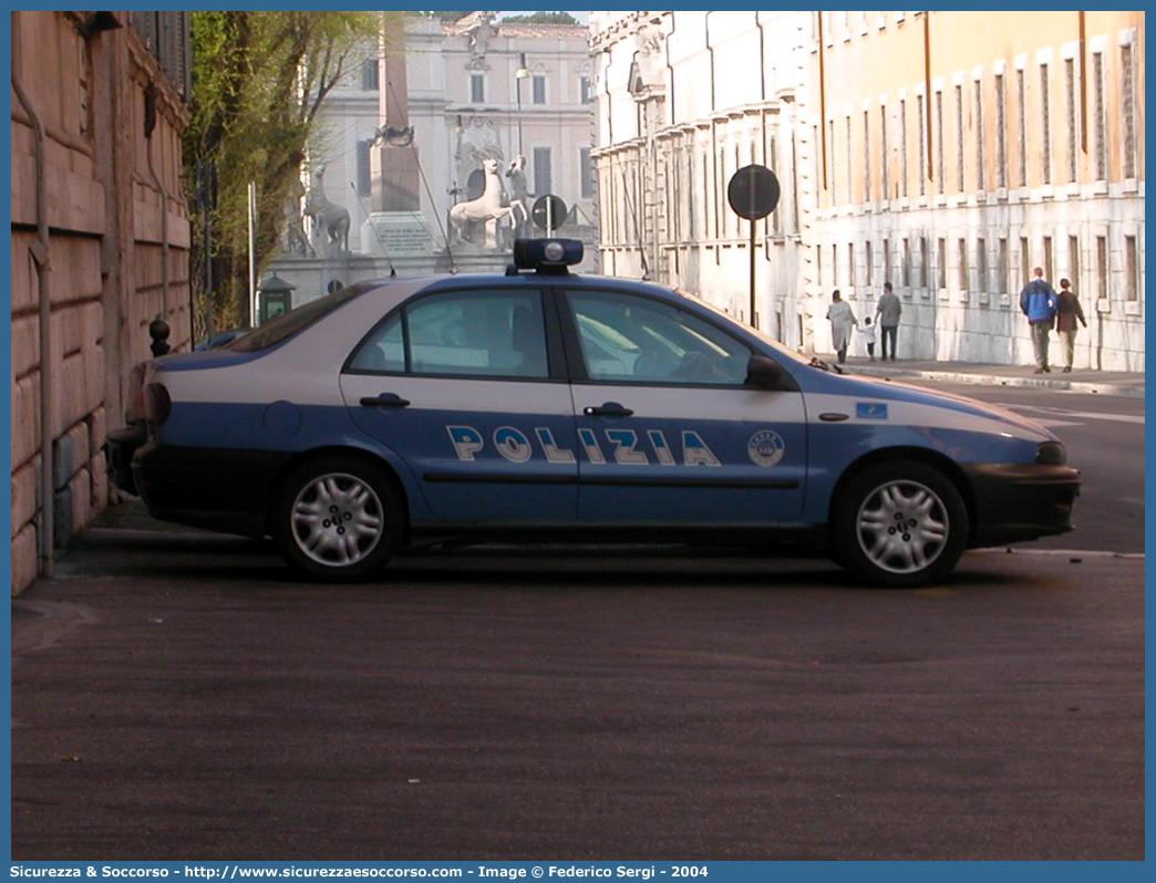 Fiat E1481
Polizia di Stato
Polizia Stradale
Fiat Marea
Parole chiave: Polizia di Stato;Polizia;PS;Polizia Stradale;Fiat;Marea;E1481