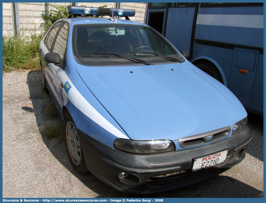 Polizia E2210
Polizia di Stato
Reparto Prevenzione Crimine
Fiat Marea
Parole chiave: Polizia di Stato;Polizia;PS;Reparto Prevenzione Crimine;Fiat;Marea;E2210