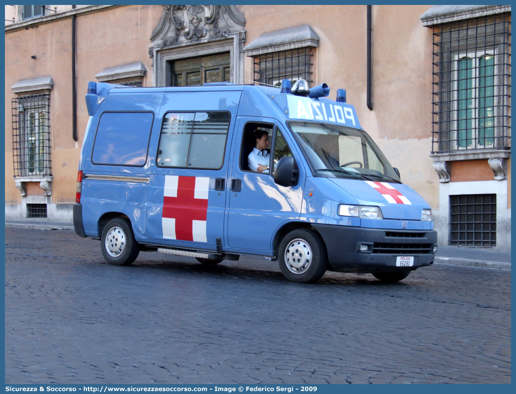 Polizia E6290
Polizia di Stato
Servizio Sanitario
Fiat Ducato II serie
Parole chiave: Polizia di Stato;Polizia;PS;Servizio Sanitario;Fiat;Ducato II serie;Ambulanza;E6290