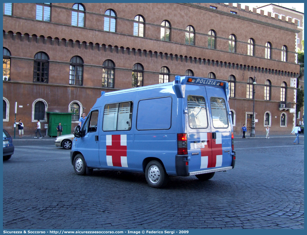 Polizia E6290
Polizia di Stato
Servizio Sanitario
Fiat Ducato II serie
Parole chiave: Polizia di Stato;Polizia;PS;Servizio Sanitario;Fiat;Ducato II serie;Ambulanza;E6290