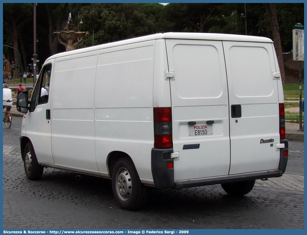 Polizia E8150
Polizia di Stato
Fiat Ducato II serie
Parole chiave: Polizia di Stato;Polizia;PS;Fiat;Ducato;II serie;E8150