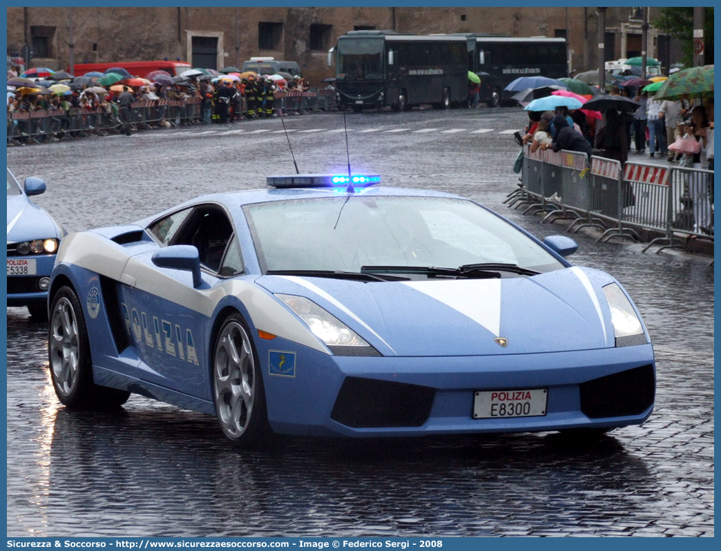 Polizia E8300
Polizia di Stato
Polizia Stradale
Lamborghini Gallardo
Parole chiave: Polizia di Stato;Polizia;PS;Polizia Stradale;Lamborghini;Gallardo;E8300