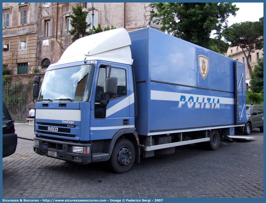 Polizia F0815
Polizia di Stato
Banda Musicale
Iveco EuroCargo 100E18 I serie
Parole chiave: PS;P.S.;Polizia;di;Stato;Pubblica;Sicurezza;Banda;Musicale;Iveco;EuroCargo;100E18