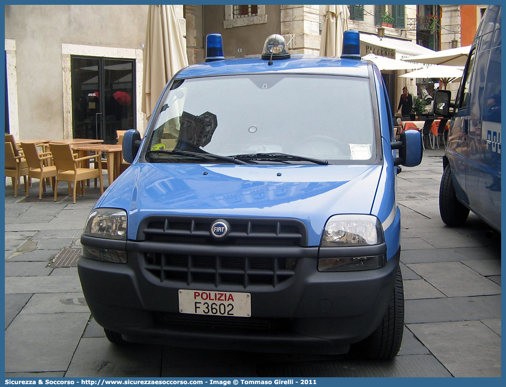 Polizia F3602
Polizia di Stato
Reparto Volo
Unità Cinofile
Fiat Doblò I serie
Parole chiave: Polizia di Stato;Polizia;PS;Reparto Volo;Fiat;Doblò I serie;Cinofili;F3602