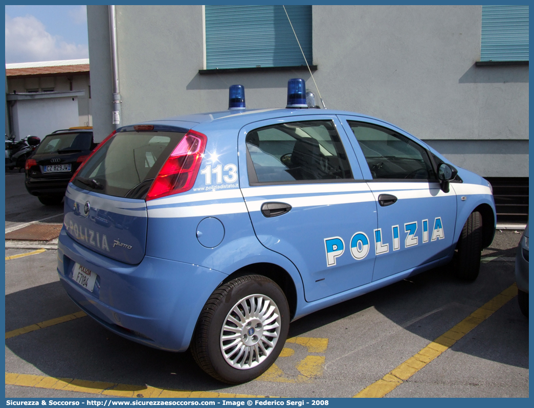 Polizia F7184
Polizia di Stato
Fiat Grande Punto
Parole chiave: PS;P.S.;Polizia;di;Stato;Pubblica;Sicurezza;Fiat;Grande;Punto