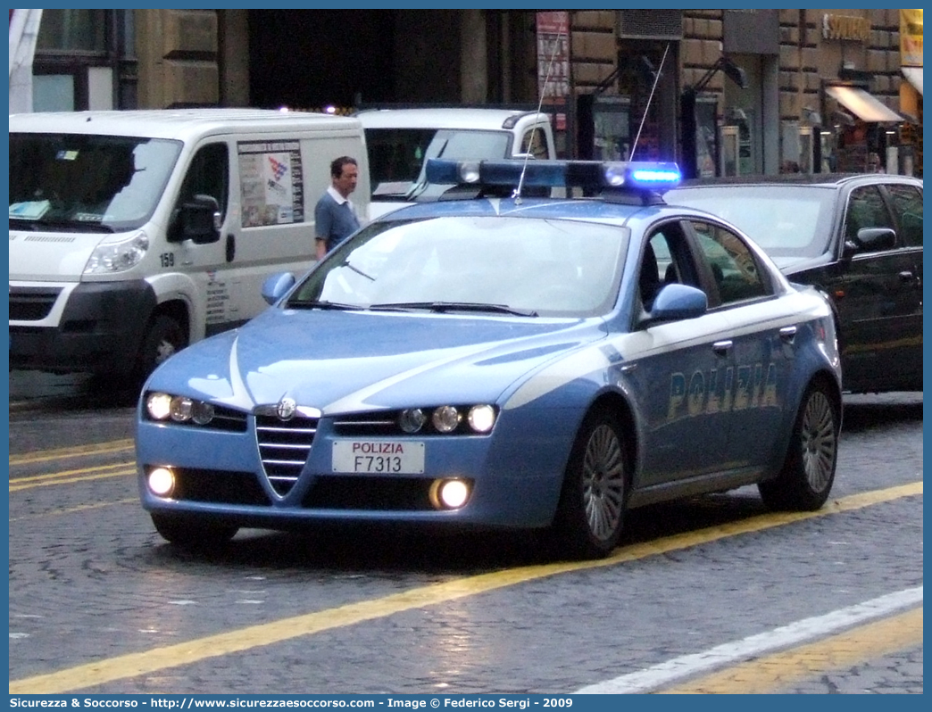 Polizia F7313
Polizia di Stato
Polizia Stradale
Alfa Romeo 159
Parole chiave: PS;P.S.;Polizia;di;Stato;Stradale;Pubblica;Sicurezza;Alfa;Romeo;159;F7313