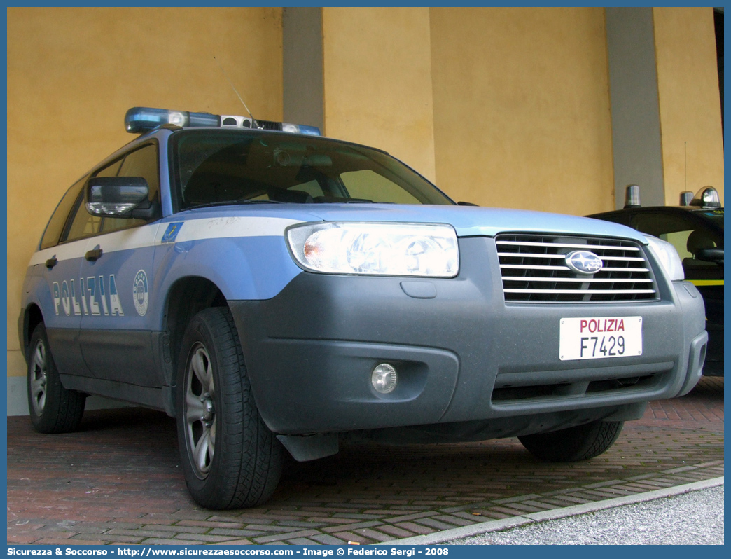 Polizia F7429
Polizia di Stato
Polizia Stradale
Subaru Forester IV serie
Esemplare equipaggiato con
sistemi "Falco" e "Provida"
Parole chiave: Polizia di Stato;Polizia;PS;P.S.;Stradale;Subaru;Forester;F7429