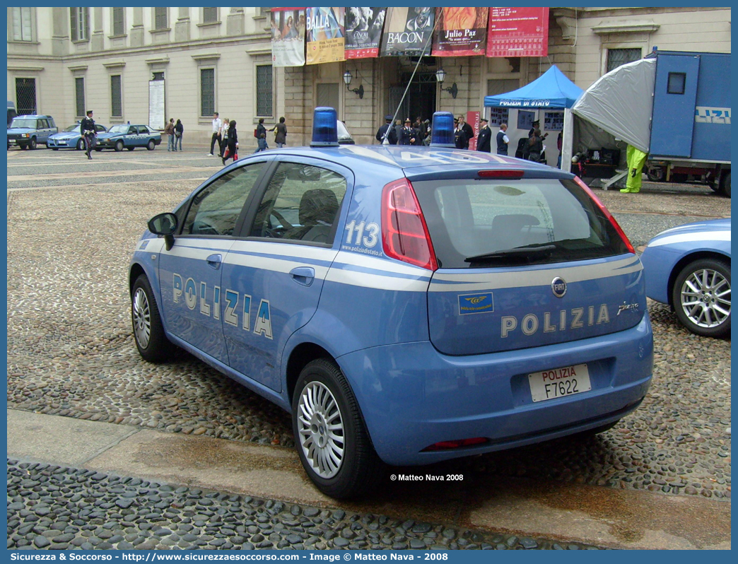 Polizia F7622
Polizia di Stato
Polizia delle Comunicazioni
Fiat Grande Punto
Parole chiave: Polizia di Stato;Polizia;PS;Polizia delle Comunicazioni;Fiat;Grande Punto;F7622