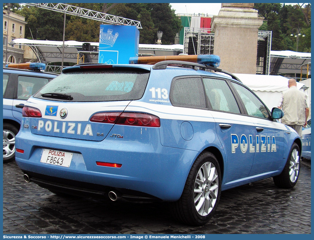 Polizia F8643
Polizia di Stato
Polizia Stradale
Alfa Romeo 159 Sportwagon
Parole chiave: Polizia di Stato;Polizia;PS;Polizia Stradale;Alfa Romeo;159 Sportwagon;F8643