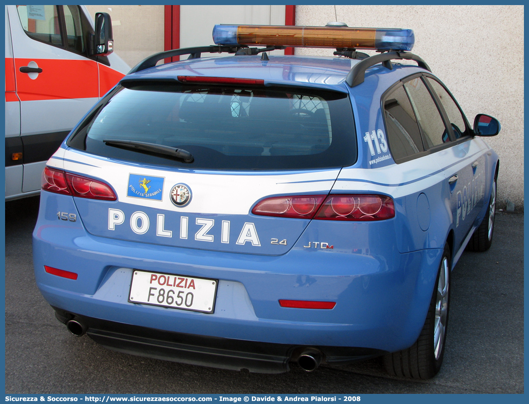 Polizia F8650
Polizia di Stato
Polizia Stradale
Alfa Romeo 159 Sportwagon
Parole chiave: Polizia di Stato;Polizia;PS;Polizia Stradale;Alfa Romeo;159 Sportwagon;F8650