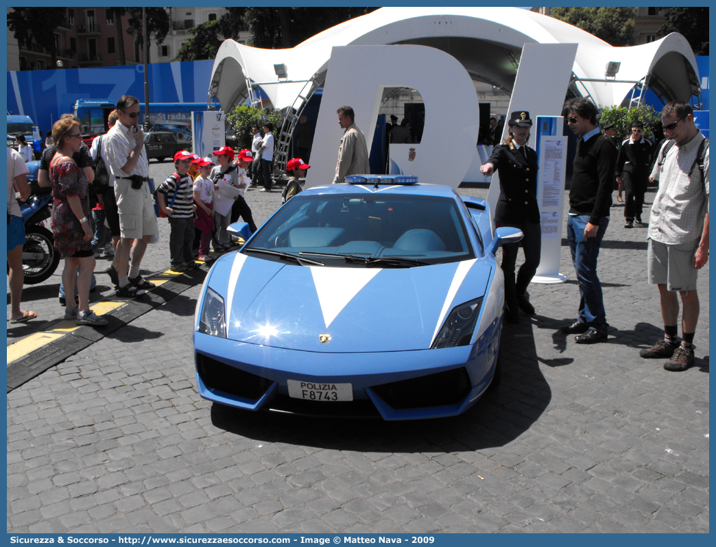 Polizia F8743
Polizia di Stato
Polizia Stradale
Lamborghini Gallardo LP560-4
Parole chiave: Polizia di Stato;Polizia;PS;Polizia Stradale;Lamborghini;Gallardo;LP560;F8743