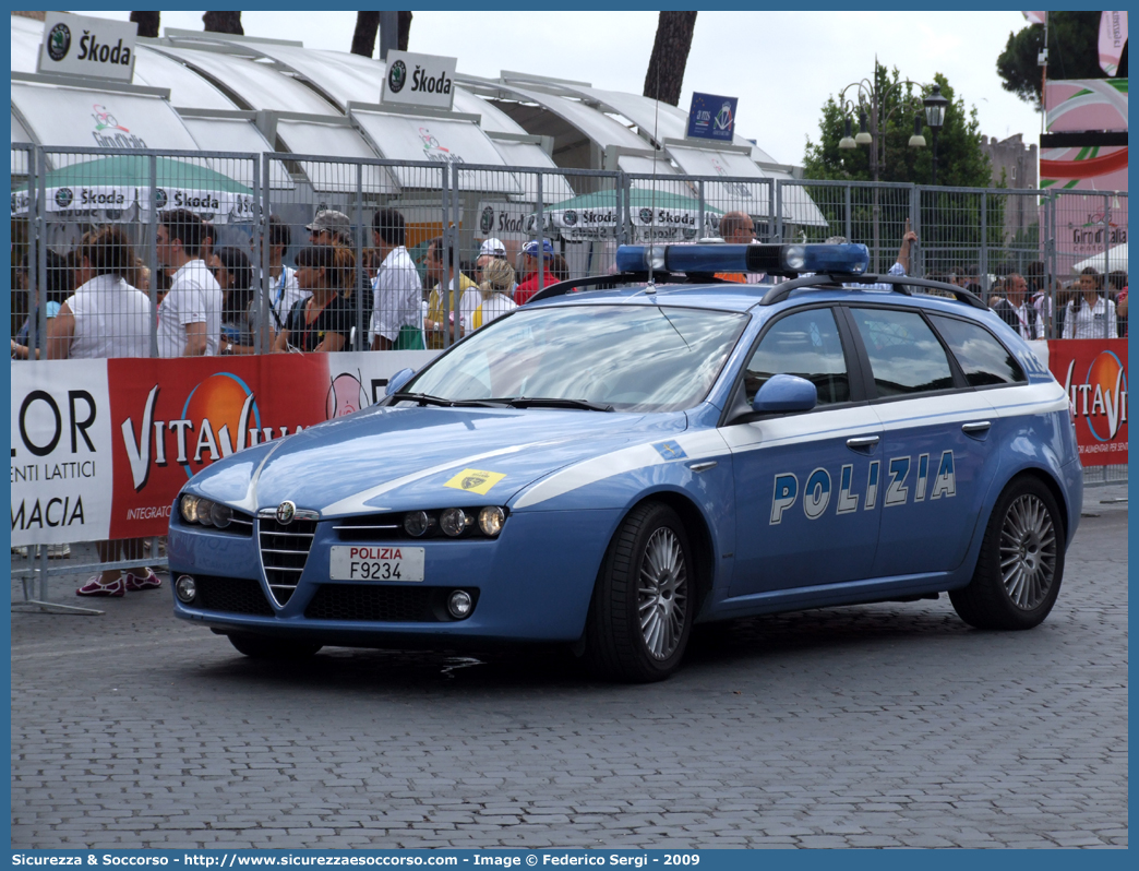 Polizia F9234
Polizia di Stato
Polizia Stradale
Alfa Romeo 159 Sportwagon
Parole chiave: Polizia di Stato;Polizia;PS;Polizia Stradale;Alfa Romeo;159 Sportwagon;F9234