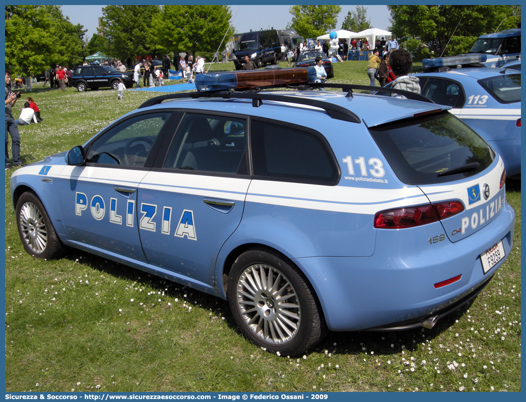 Polizia F9259
Polizia di Stato
Polizia Stradale
Alfa Romeo 159 Sportwagon
Parole chiave: Polizia di Stato;Polizia;PS;Polizia Stradale;Alfa Romeo;159 Sportwagon;F9259