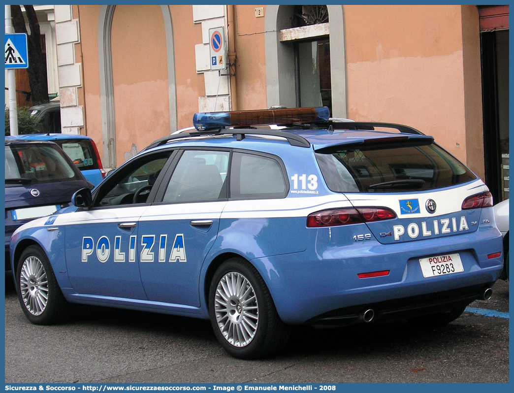 Polizia F9283
Polizia di Stato
Polizia Stradale
Alfa Romeo 159 Sportwagon
Parole chiave: Polizia di Stato;Polizia;PS;Polizia Stradale;Alfa Romeo;159 Sportwagon;F9283