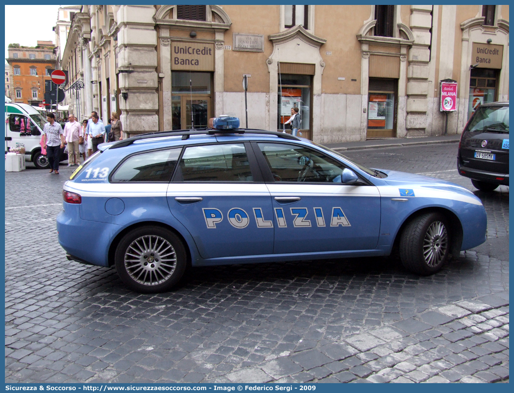 Polizia F9407
Polizia di Stato
Polizia Stradale
Alfa Romeo 159 Sportwagon
Parole chiave: Polizia di Stato;Polizia;PS;Polizia Stradale;Alfa Romeo;159 Sportwagon;F9407