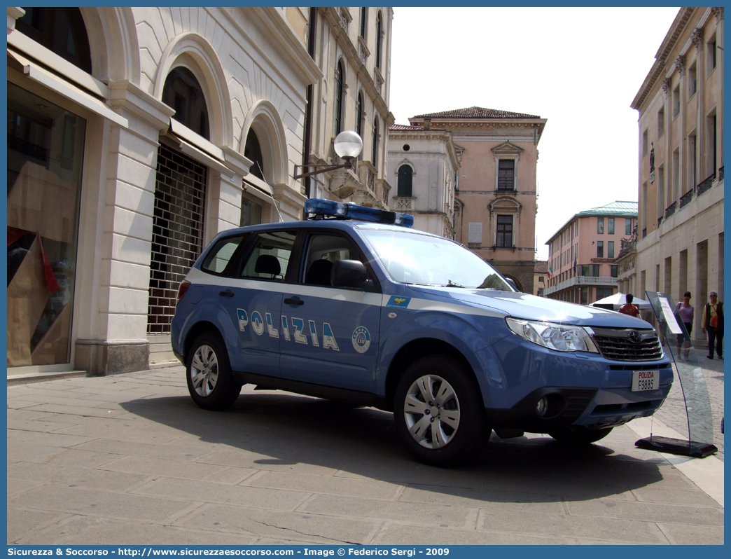 Polizia F9885
Polizia di Stato
Reparto Prevenzione Crimine
Subaru Forester V serie
Parole chiave: PS;P.S.;Polizia;di;Stato;Pubblica;Sicurezza;Reparto;Prevenzione;Crimine;Subaru;Forester