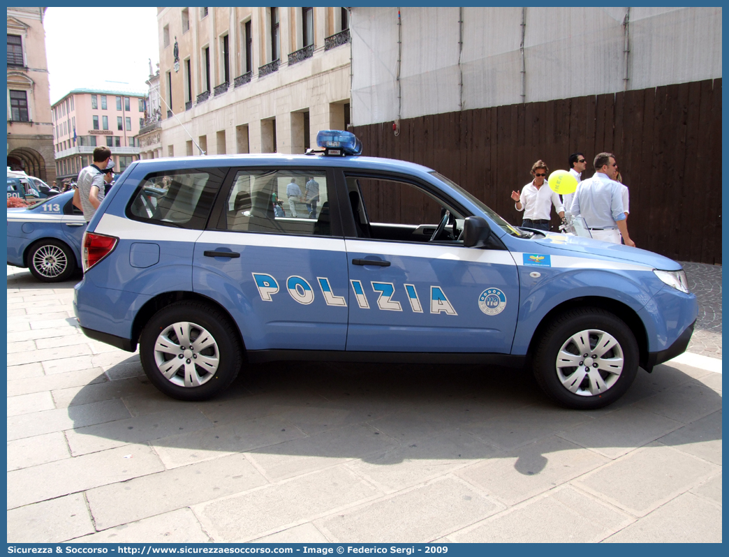 Polizia F9885
Polizia di Stato
Reparto Prevenzione Crimine
Subaru Forester V serie
Parole chiave: PS;P.S.;Polizia;di;Stato;Pubblica;Sicurezza;Reparto;Prevenzione;Crimine;Subaru;Forester