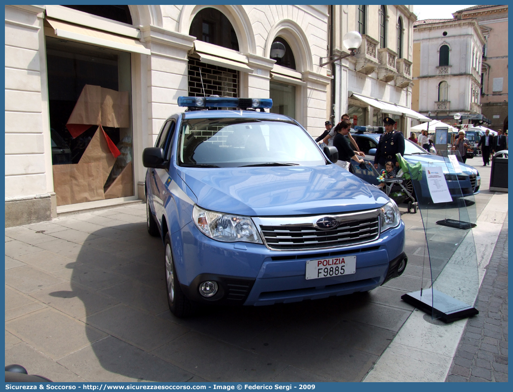 Polizia F9885
Polizia di Stato
Reparto Prevenzione Crimine
Subaru Forester V serie
Parole chiave: PS;P.S.;Polizia;di;Stato;Pubblica;Sicurezza;Reparto;Prevenzione;Crimine;Subaru;Forester