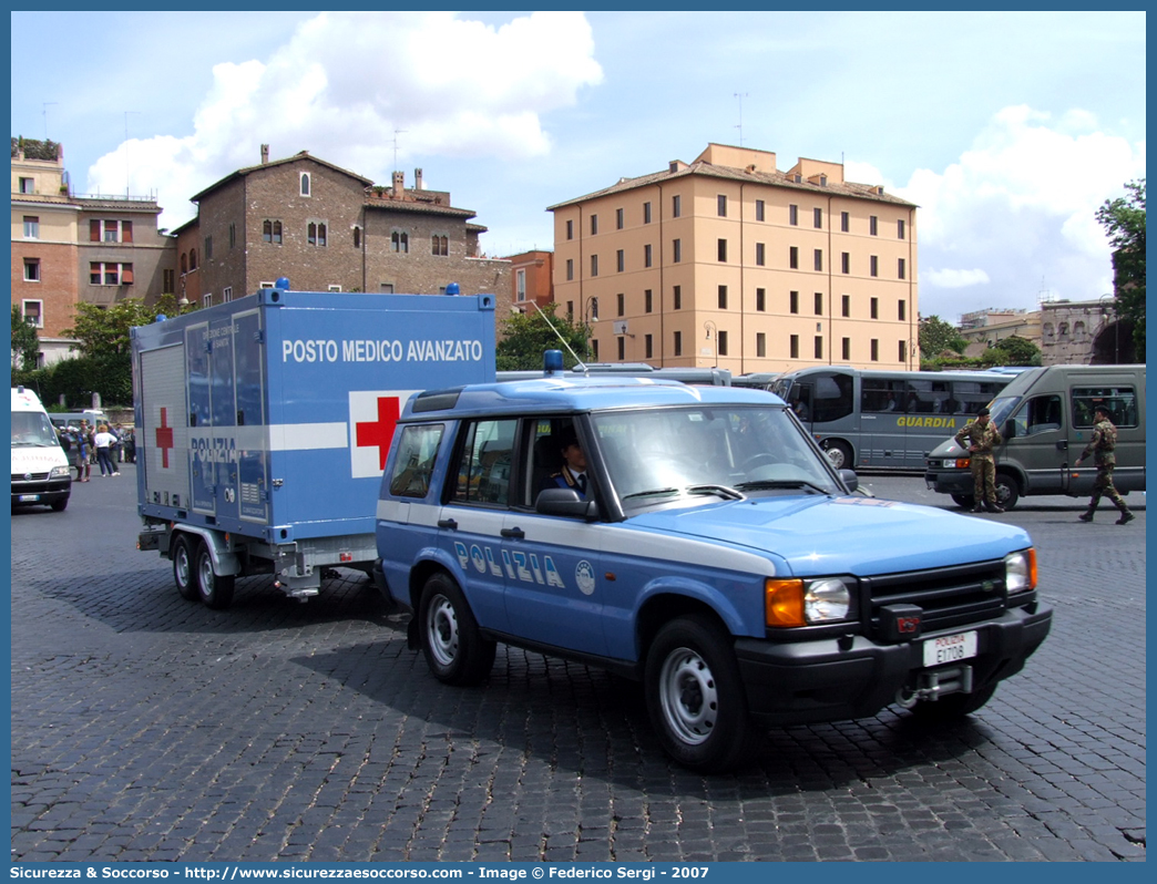 Polizia G9044
Polizia di Stato
Servizio Sanitario
Carrello PMA
Allestitore EDY
Parole chiave: Polizia di Stato;Polizia;PS;Servizio Sanitario;Carrello PMA;F2577;G9044