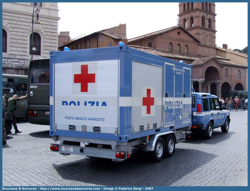 Polizia G9044
Polizia di Stato
Servizio Sanitario
Carrello PMA
Allestitore EDY
Parole chiave: Polizia di Stato;Polizia;PS;Servizio Sanitario;Carrello PMA;F2577;G9044