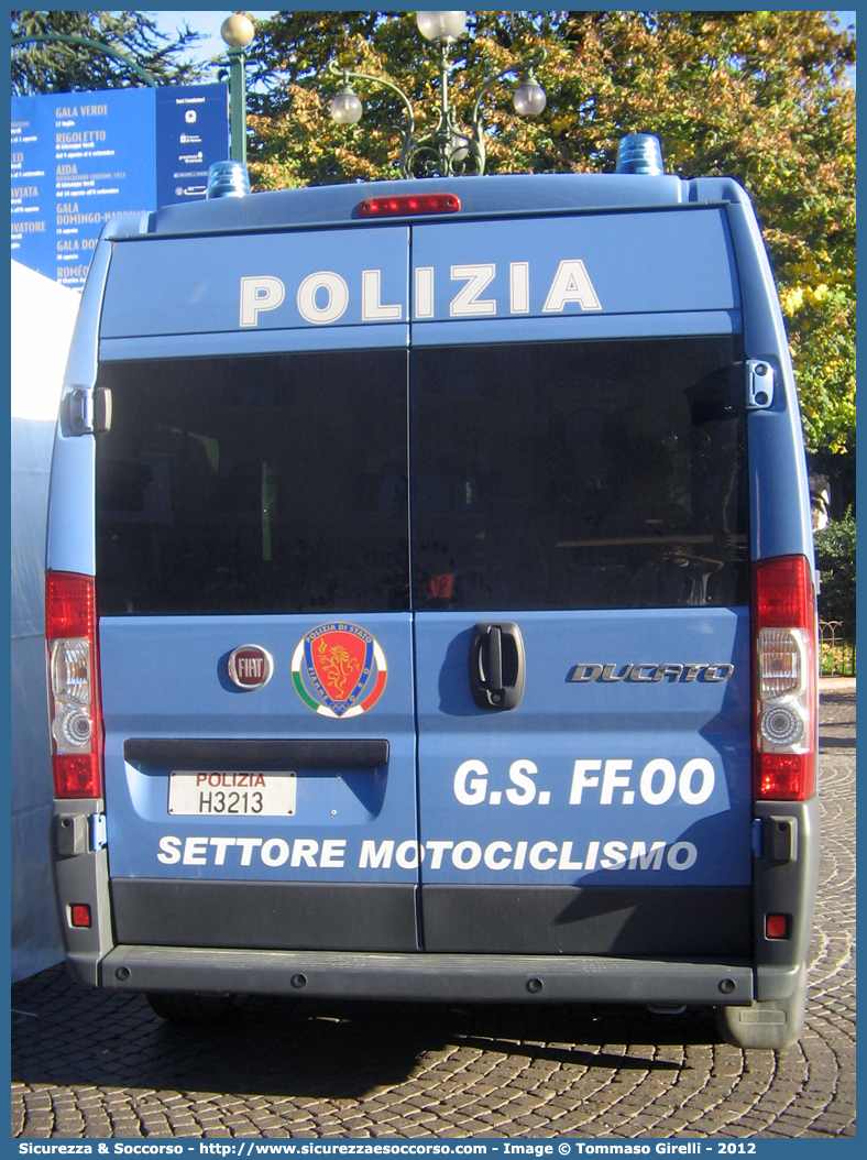 Polizia H3213
Polizia di Stato
Gruppo Sportivo "Fiamme Oro"
Fiat Ducato III serie
Settore Motociclismo
Parole chiave: PS;P.S.;Polizia di Stato;Gruppo Sportivo;Fiamme Oro;Fiat;Ducato;X250;Settore;Motociclismo;H3213