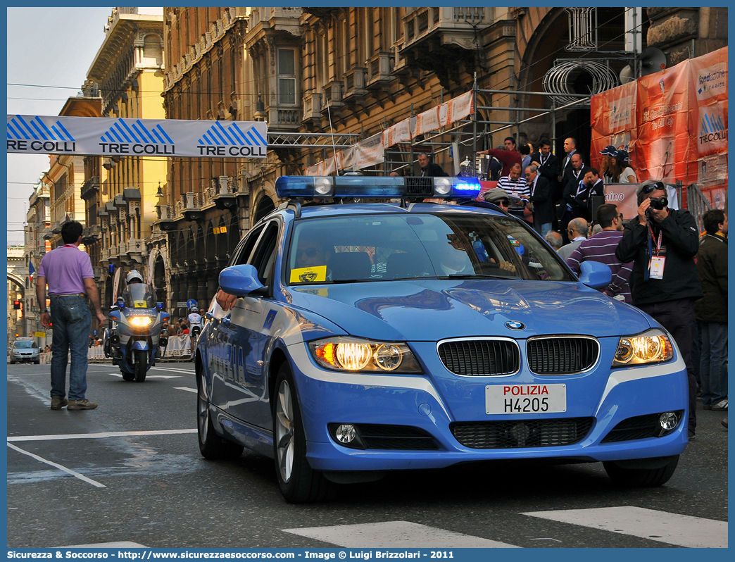 Polizia H4205
Polizia di Stato
Polizia Stradale
Bmw Serie 3 E90 Touring
Parole chiave: Polizia di Stato;Polizia;PS;Polizia Stradale;BMW;Serie 3;E90;Touring;H4205