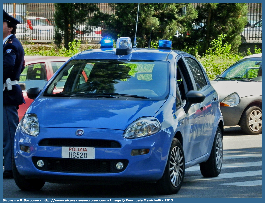 Polizia H6520
Polizia di Stato
Polizia delle Comunicazioni
Fiat Punto IV serie
Parole chiave: PS;P.S.;Polizia;di;Stato;delle;Comunicazioni;Fiat;Punto