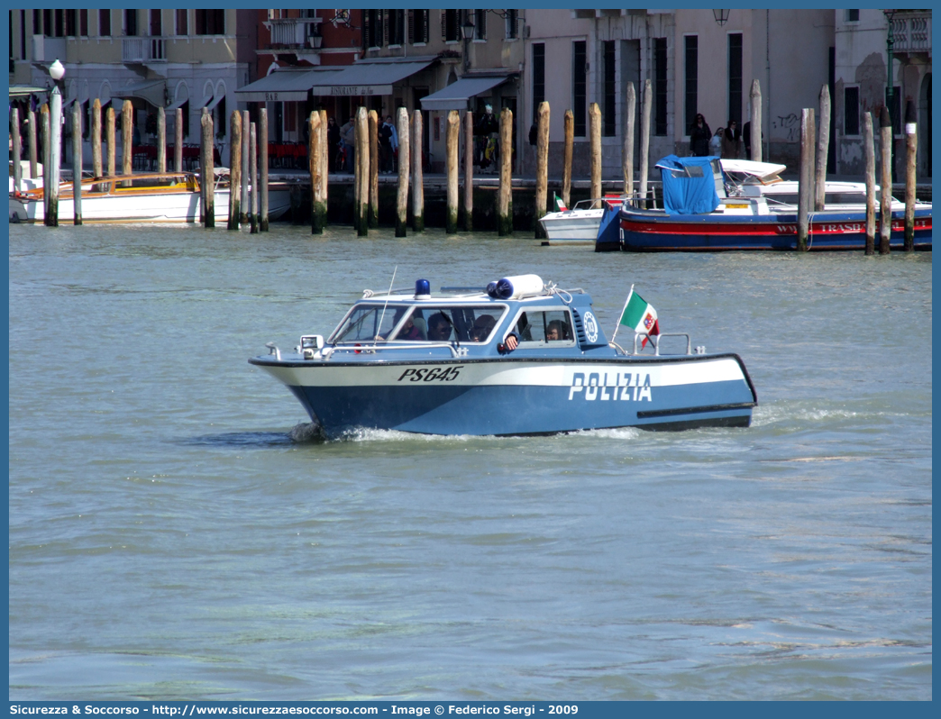 PS 645
Polizia di Stato
Polizia del Mare
Castoldi Vecto Milit II
Parole chiave: Polizia di StatoPolizia di Stato;Polizia;PS;Polizia del Mare;Castoldi;Vecto Milit II;645