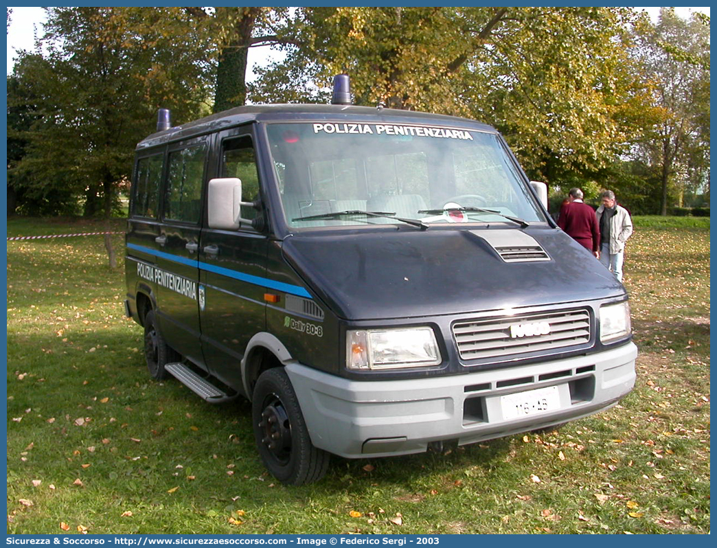 Polizia Penitenziaria 116AB
Polizia Penitenziaria
Iveco Daily 30.8 II serie

Parole chiave: PolPen;Pol.Pen.;AdiC;A.diC.;Agenti di Custodia;Polizia Penitenziaria;Iveco;Daily;30.8 II serie;116AB