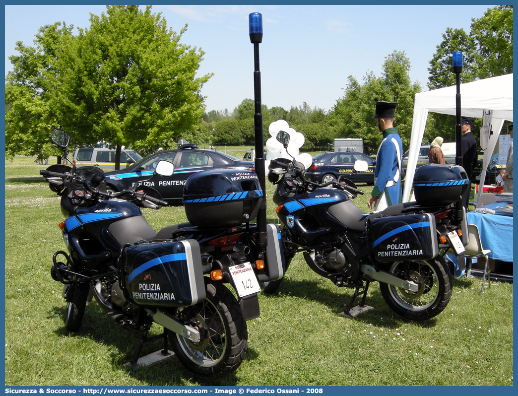 Polizia Penitenziaria 142
Polizia Penitenziaria
Nucleo Traduzioni e Piantonamenti
Aprilia Pegaso 650 II serie
Parole chiave: Pol.Pen.;PolPen;Polizia;Penitenziaria;Nucleo;Traduzioni;Piantonamenti;Aprilia;Pegaso;650