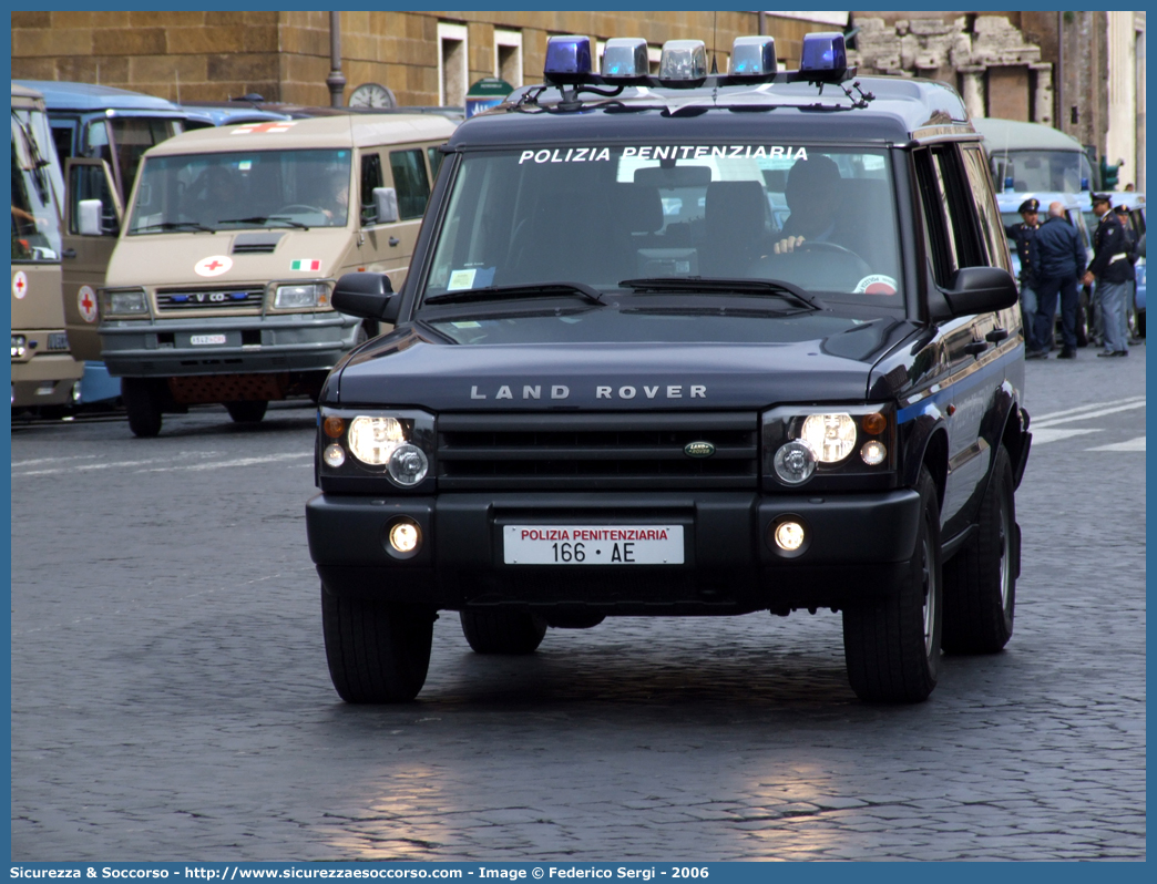 Polizia Penitenziaria 166AE
Polizia Penitenziaria
Nucleo Traduzioni e Piantonamenti
Land Rover Discovery II serie restyling
Parole chiave: P.P.;Pol.Pen.PolPen;AdiC;A.diC.;Agenti;di;Custodia;Polizia;Penitenziaria;Nucleo;Traduzioni;e;Piantonamenti;Land;Rover;Discovery