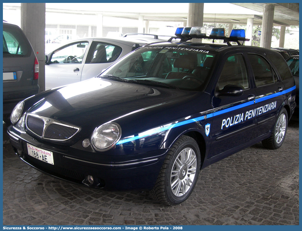 Polizia Penitenziaria 188AE
Polizia Penitenziaria
Nucleo Traduzioni e Piantonamenti
Lancia Lybra Stationwagon

Parole chiave: 188AE;Polizia Penitenziaria;Nucleo Traduzioni e Piantonamenti;Lancia Lybra Stationwagon