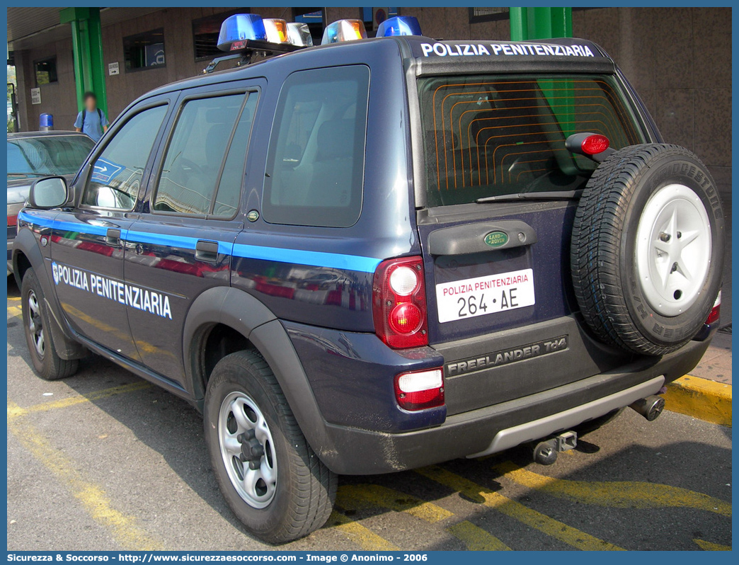 Polizia Penitenziaria 264AE
Polizia Penitenziaria
Nucleo Traduzioni e Piantonamenti
Land Rover Freelander I serie restyling
Parole chiave: PP;P.P.;Pol.Pen;PolPen;AdiC;A.diC.;Agenti;di;Custodia;Polizia;Penitenziaria;Nucleo;Traduzioni;Piantonamenti;Land Rover;Freelander