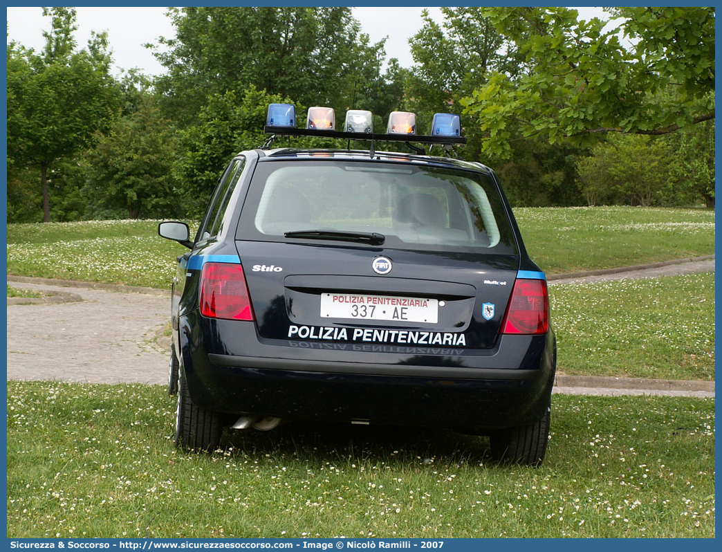 Polizia Penitenziaria 337AE
Polizia Penitenziaria
Nucleo Traduzioni e Piantonamenti
Fiat Stilo II serie
Parole chiave: PP;P.P.;Pol.Pen;PolPen;AdiC;A.diC.;Agenti;di;Custodia;Polizia;Penitenziaria;Nucleo;Traduzioni;Piantonamenti;Fiat;Stilo