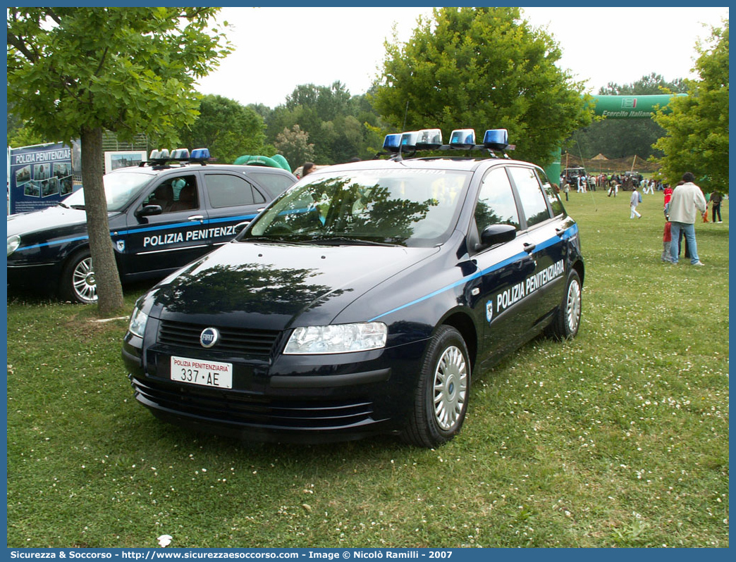 Polizia Penitenziaria 337AE
Polizia Penitenziaria
Nucleo Traduzioni e Piantonamenti
Fiat Stilo II serie
Parole chiave: PP;P.P.;Pol.Pen;PolPen;AdiC;A.diC.;Agenti;di;Custodia;Polizia;Penitenziaria;Nucleo;Traduzioni;Piantonamenti;Fiat;Stilo