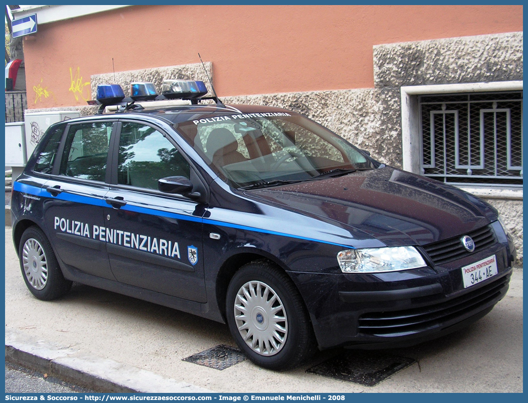 Polizia Penitenziaria 344AE
Polizia Penitenziaria
Nucleo Traduzioni e Piantonamenti
Fiat Stilo II serie
Parole chiave: PP;P.P.;Pol.Pen;PolPen;AdiC;A.diC.;Agenti;di;Custodia;Polizia;Penitenziaria;Nucleo;Traduzioni;Piantonamenti;Fiat;Stilo