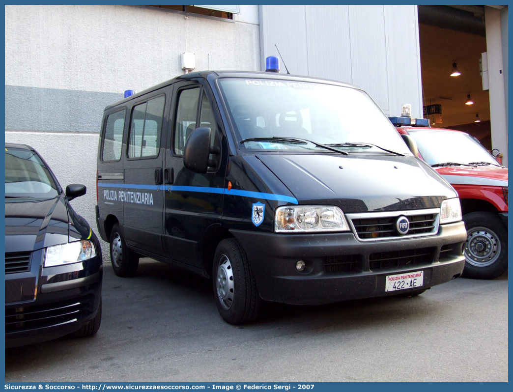 Polizia Penitenziaria 422AD
Polizia Penitenziaria
Fiat Ducato II serie restyling
Parole chiave: PP;P.P.;Pol.Pen.;PolPen;AdiC;A.diC.;Agenti;di;Custodia;Polizia;Penitenziaria;Nucleo;Traduzioni;Piantonamenti;Fiat;Ducato