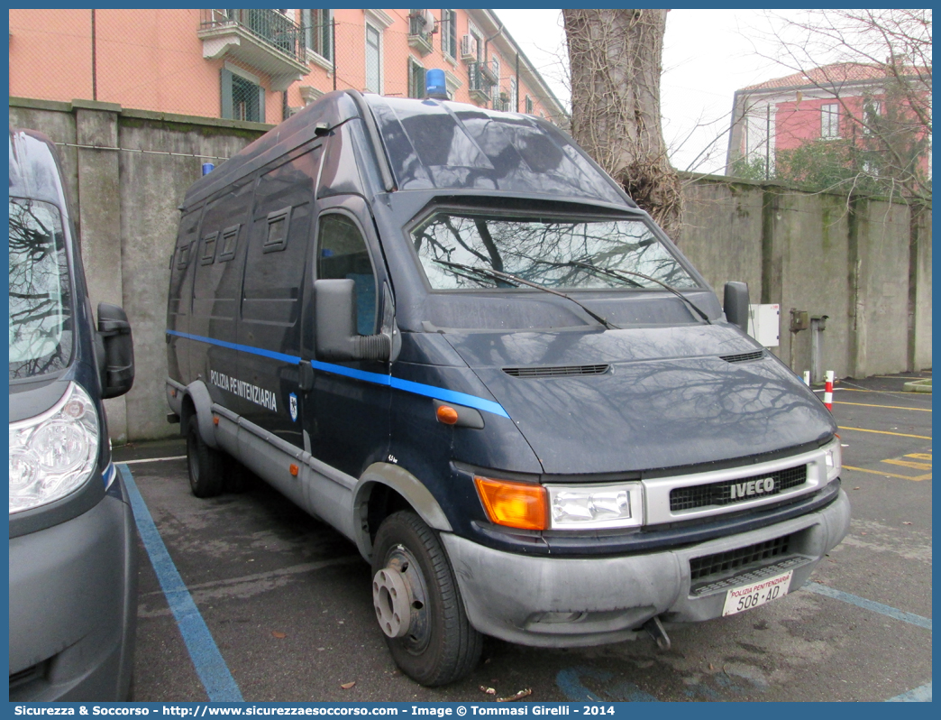 Polizia Penitenziaria 508AD
Polizia Penitenziaria
Iveco Daily 60C15 III serie
Parole chiave: PolPen;Pol.Pen.;AdiC;A.diC.;Agenti di Custodia;Polizia Penitenziaria;Iveco;Daily;60C15;508AD