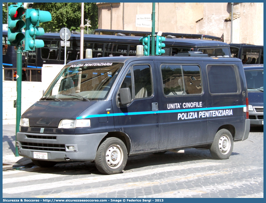 Polizia Penitenziaria 514AB
Polizia Penitenziaria
Servizio Cinofili
Fiat Ducato II serie restyling
Parole chiave: PolPen;Pol Pen;Polizia;Penitenziaria;Servizio;Cinofili;Fiat;Ducato;514AB