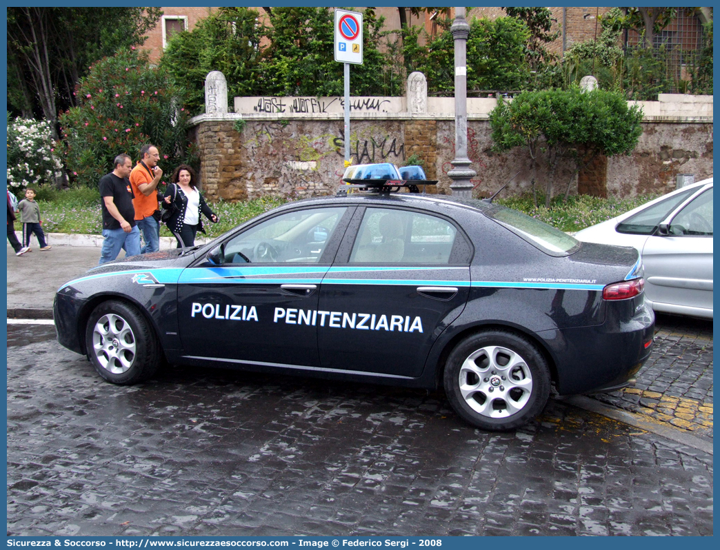 Polizia Penitenziaria 529AE
Polizia Penitenziaria
Nucleo Traduzioni e Piantonamenti
Alfa Romeo 159
Parole chiave: 529AE;Polizia Penitenziaria;Nucleo Traduzioni e Piantonamenti;Alfa Romeo 159