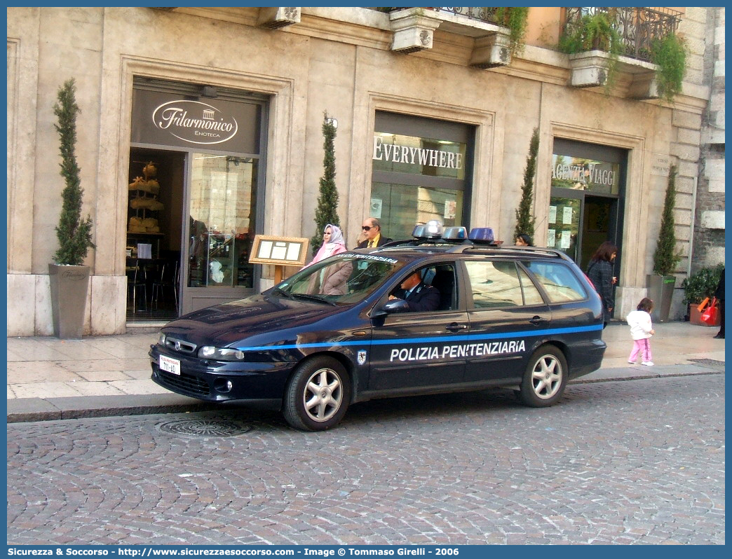 Polizia Penitenziaria 711AD
Polizia Penitenziaria
Nucleo Traduzioni e Piantonamenti
Fiat Marea Weekend
Parole chiave: PP;P.P.;Pol.Pen;PolPen;AdiC;A.diC.;Agenti;di;Custodia;Polizia;Penitenziaria;Nucleo;Traduzioni;Piantonamenti;Fiat;Marea;Weekend