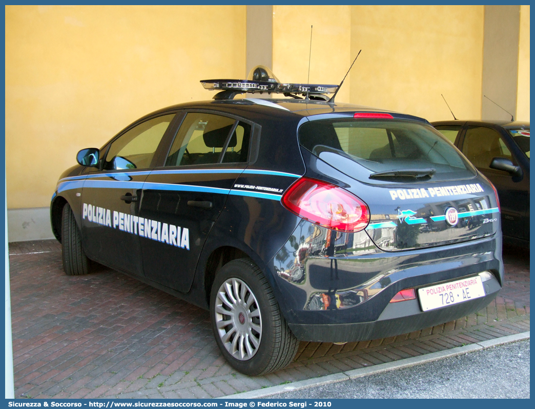 Polizia Penitenziaria 728AE
Polizia Penitenziaria
Nucleo Traduzioni e Piantonamenti
Fiat Nuova Bravo
Parole chiave: PP;P.P.;Pol.Pen;PolPen;AdiC;A.diC.;Agenti;di;Custodia;Polizia;Penitenziaria;Nucleo;Traduzioni;Piantonamenti;Fiat;Nuova;Bravo