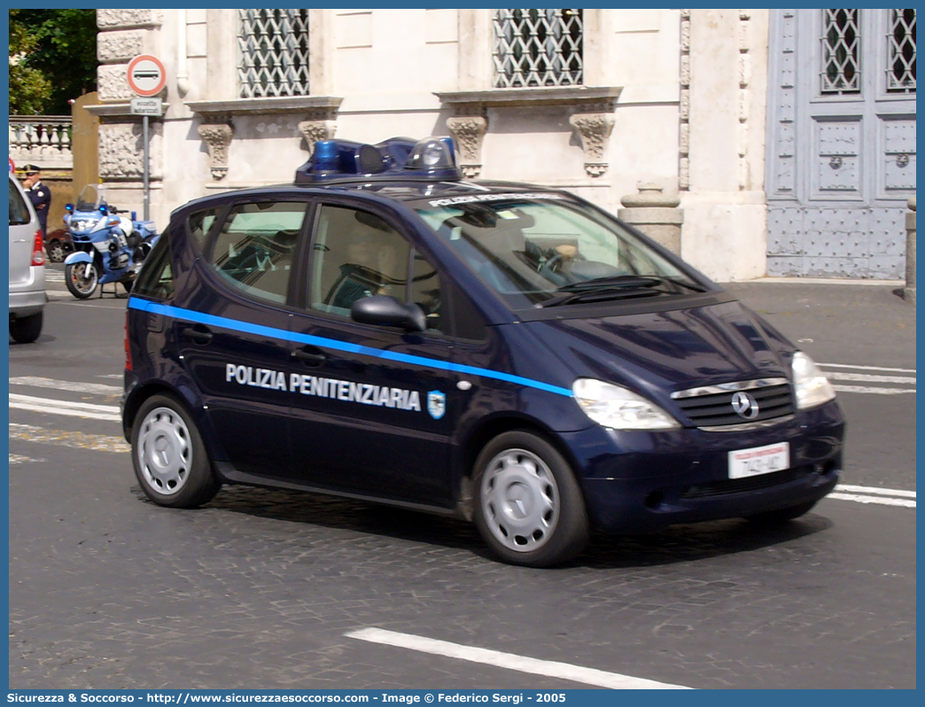 Polizia Penitenziaria 743AC
Polizia Penitenziaria
Nucleo Traduzioni e Piantonamenti
Mercedes Benz Classe A
Parole chiave: 743AC;Polizia Penitenziaria;Nucleo Traduzioni e Piantonamenti;Mercedes Benz Classe A