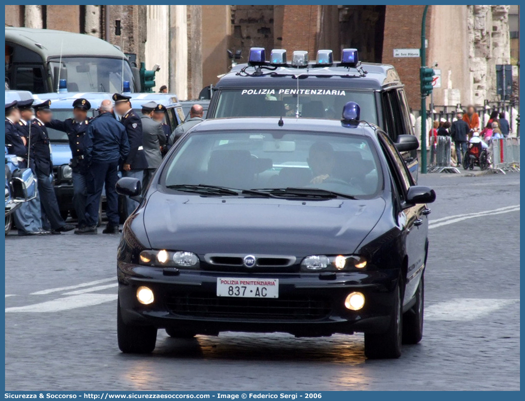 Polizia Penitenziaria 837AC
Polizia Penitenziaria
Nucleo Traduzioni e Piantonamenti
Fiat Marea
Parole chiave: PP;P.P.;Pol.Pen;PolPen;AdiC;A.diC.;Agenti;di;Custodia;Polizia;Penitenziaria;Nucleo;Traduzioni;Piantonamenti;Fiat;Marea