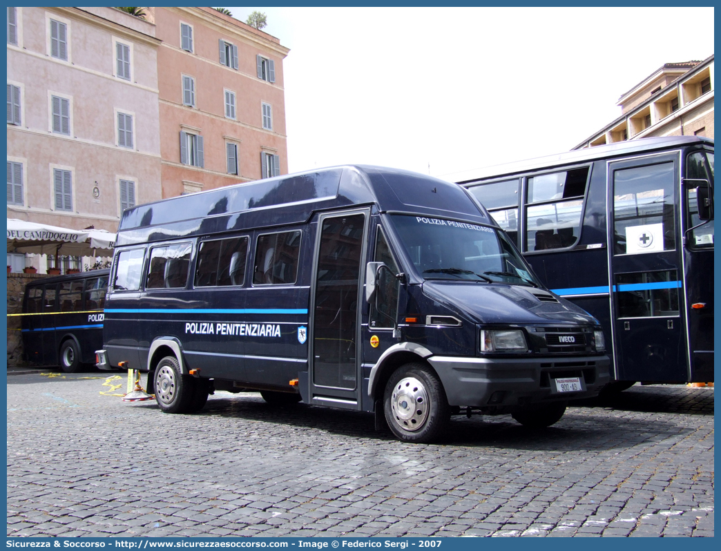 Polizia Penitenziaria 900AB
Polizia Penitenziaria
Iveco Daily 45-12 II serie
Parole chiave: PolPen;Pol.Pen.;AdiC;A.diC.;Agenti di Custodia;Polizia Penitenziaria;Iveco;Daily;45-12 II serie;900AB