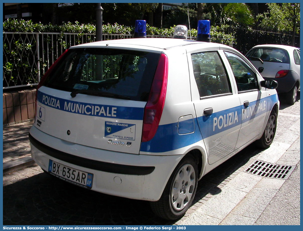 -
Polizia Municipale
Comune di Porto Sant'Elpidio
Ford Punto II serie
Parole chiave: Polizia;Locale;Municipale;Porto Sant&#039;Elpidio;Fiat;Punto