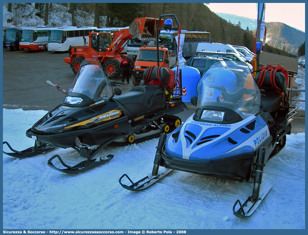 -
Polizia di Stato
Polizia della Montagna
Skidoo Intercom Expedition
Parole chiave: Polizia di Stato;Polizia;PS;Polizia della Montagna;Skidoo;Intercom;Expedition